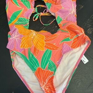2 for $10 sale! Cupshe Floral One Piece in Pink and Orange